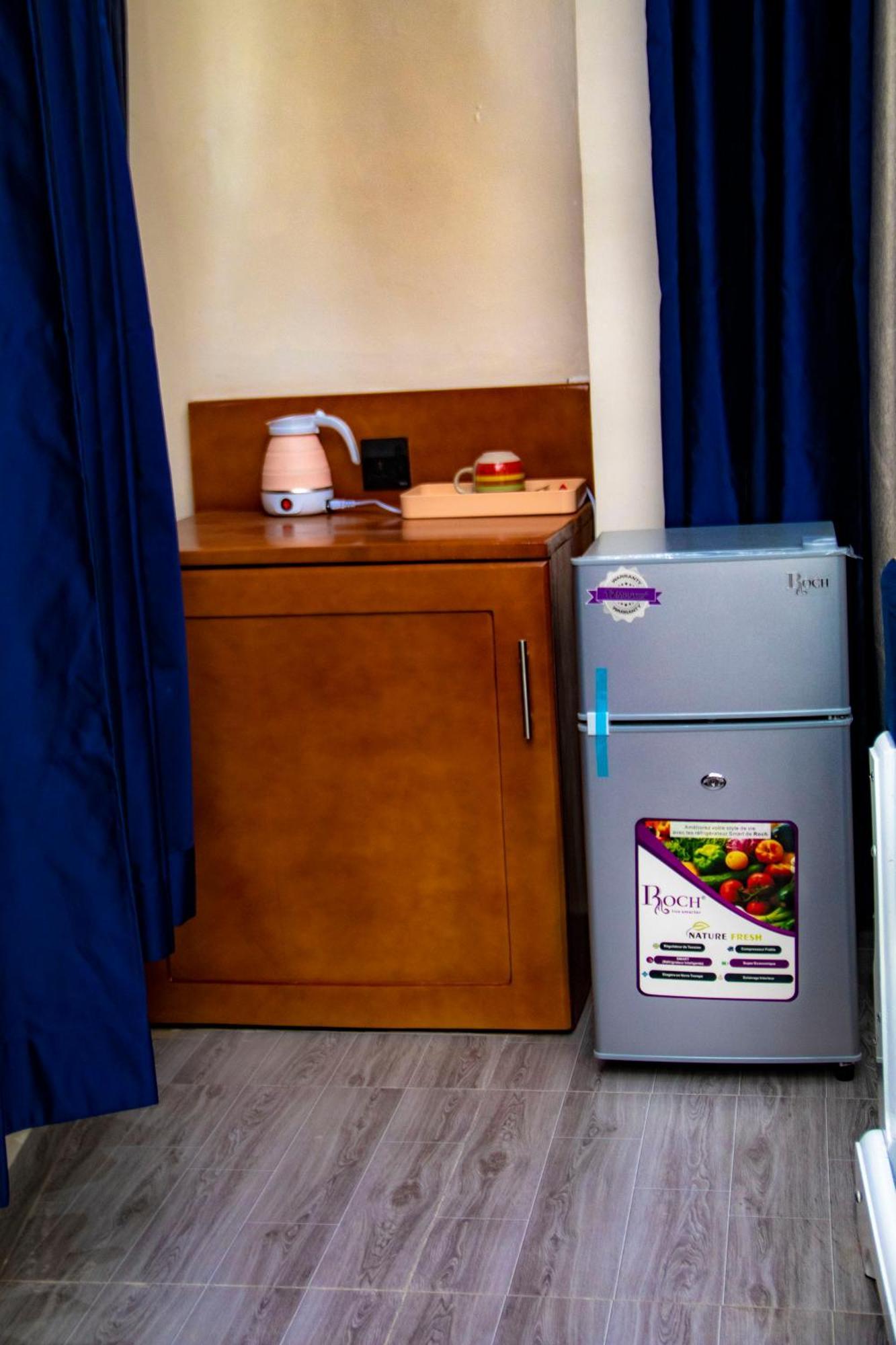 Hotel L'Apero Cotonou Ngoại thất bức ảnh