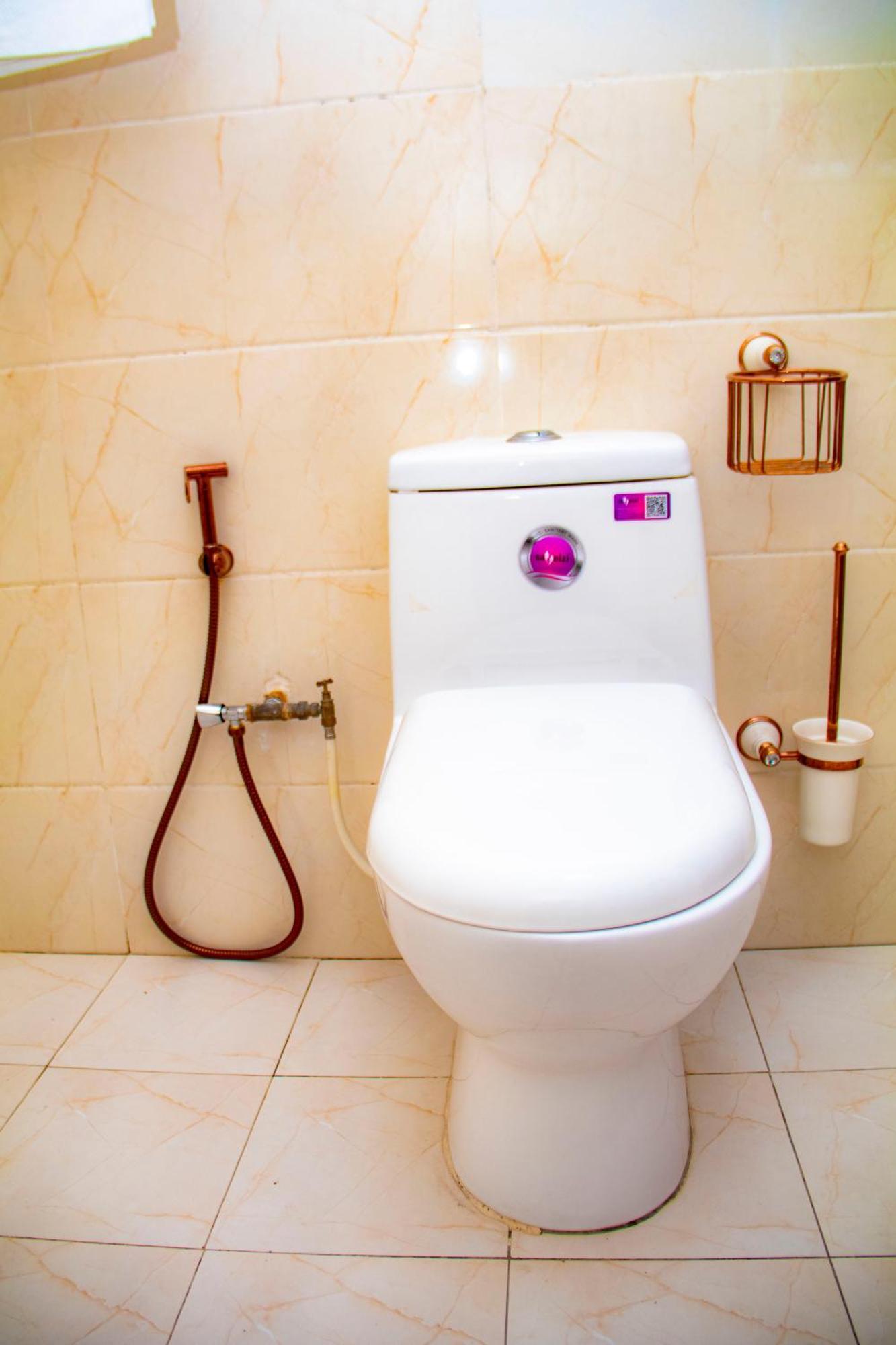 Hotel L'Apero Cotonou Ngoại thất bức ảnh
