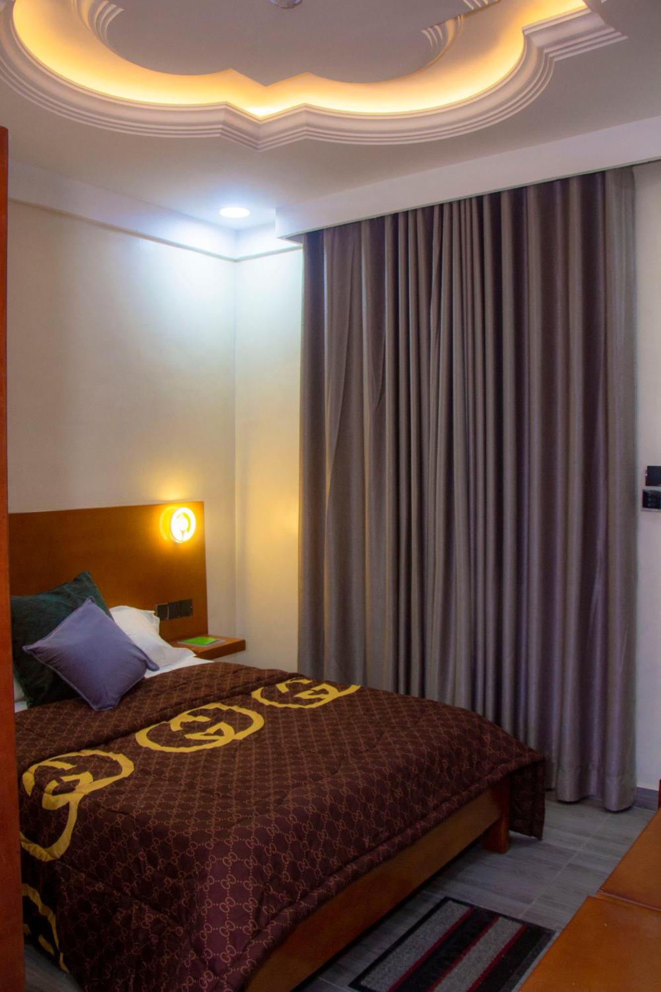 Hotel L'Apero Cotonou Ngoại thất bức ảnh